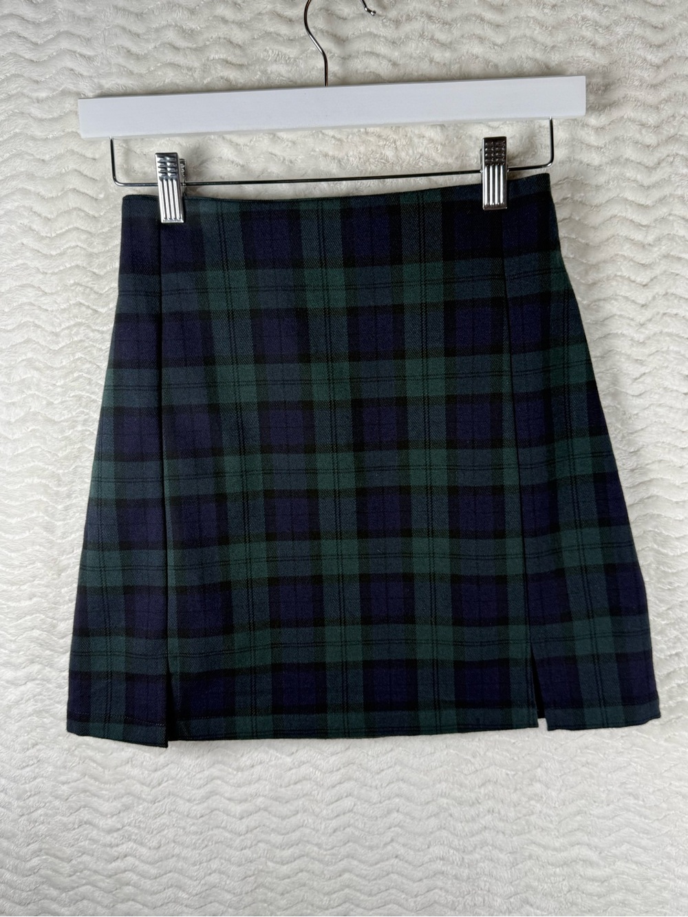 Brandy Melville Navy and Forest Green Plaid Mini Skirt